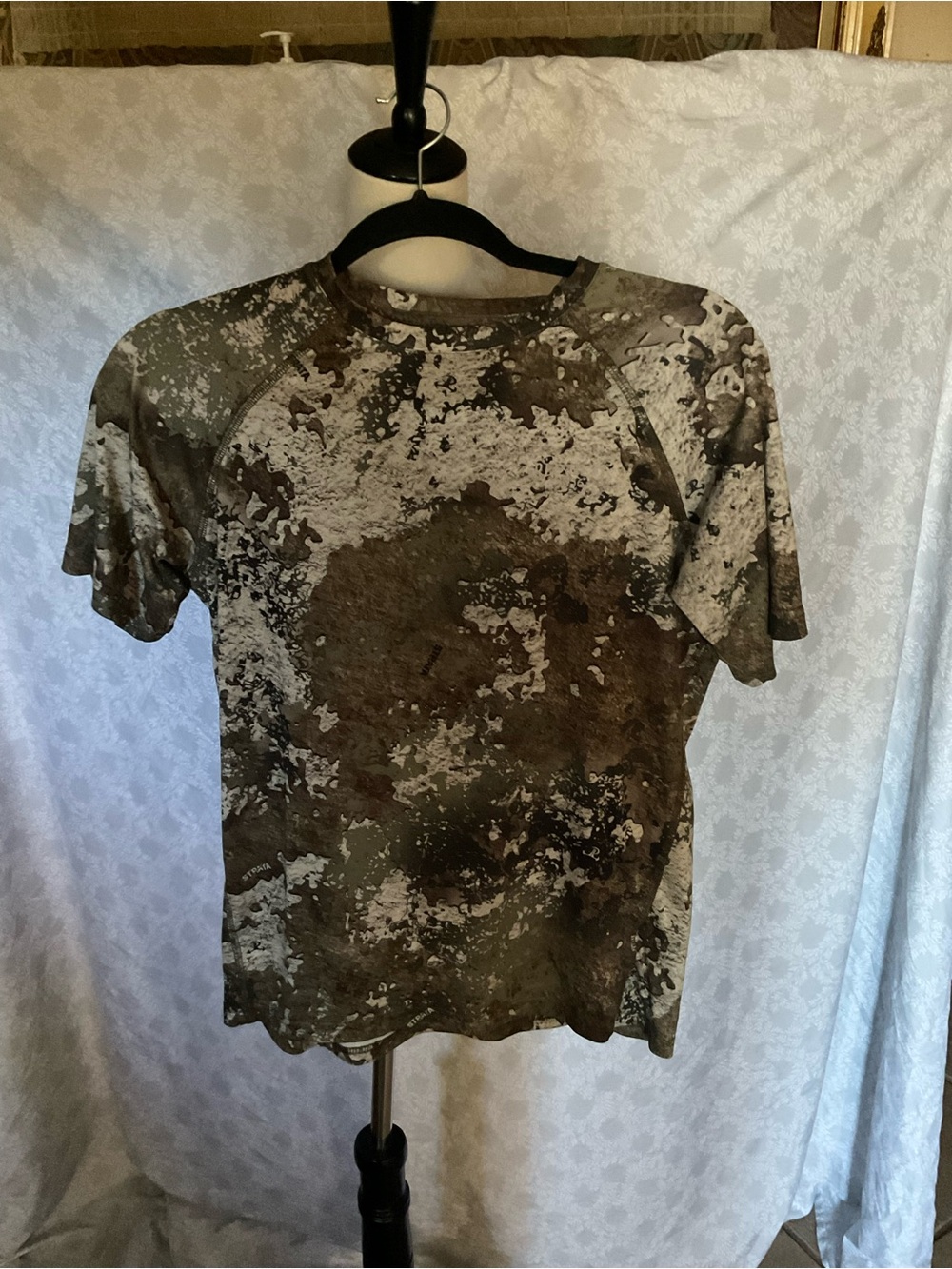 RedHead Short-Sleeve Camo Tee in Brown and Gray